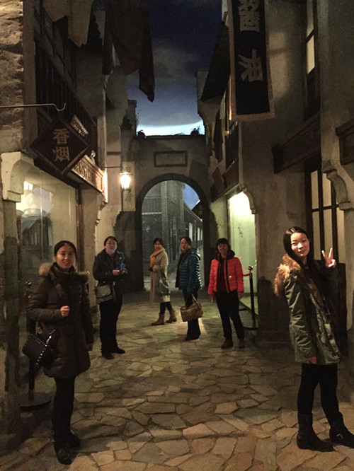 与电影结缘——记yl88858永利集团三八妇女节活动